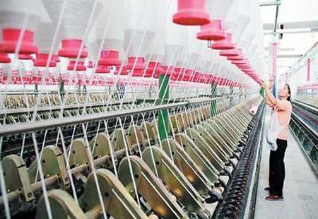 連續(xù)3年出口額超3000億美元 紡織業(yè)加速全球布局